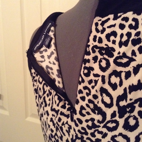 Animal Print and Black Knit Cutaway Dress - Picture 4 of 7